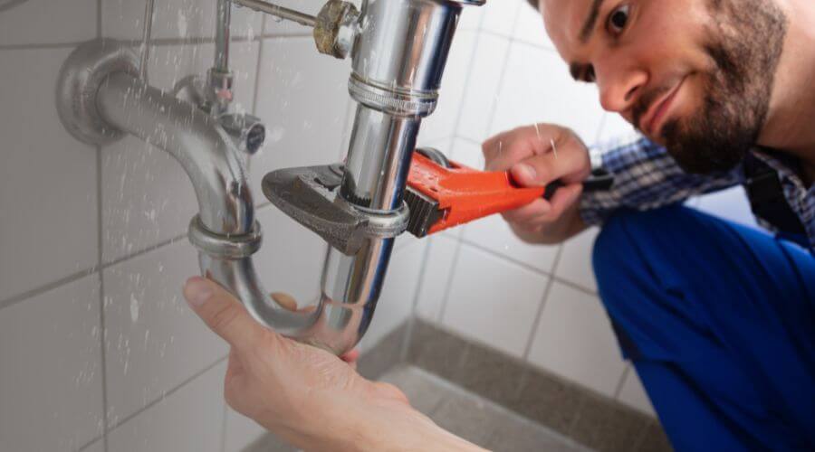 Local water heater installation in Hartford, AR